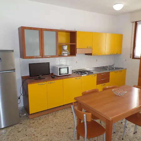 Condominio Mauro Apartman *